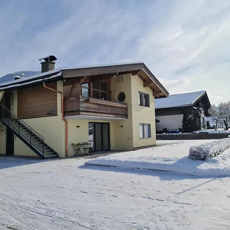 Tiroler Hoamatgfuehl شقة